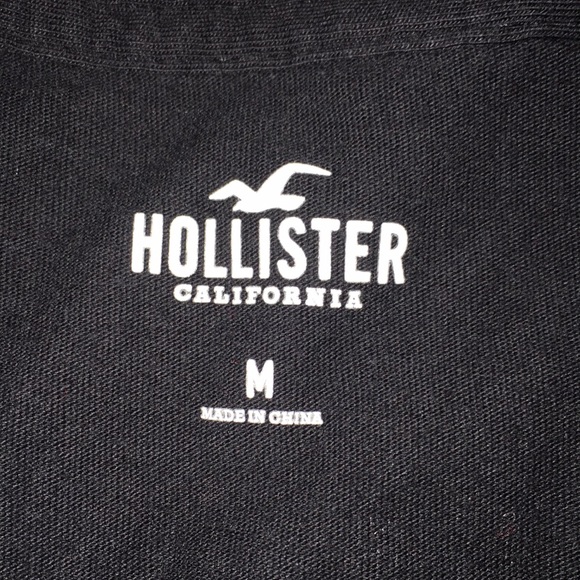hollister crop top:) - Picture 3 of 4